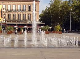 Jardin Albi. Place du Vigan